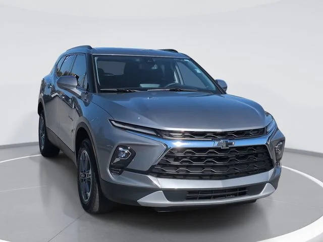 2023 Chevrolet Blazer LT FWD photo
