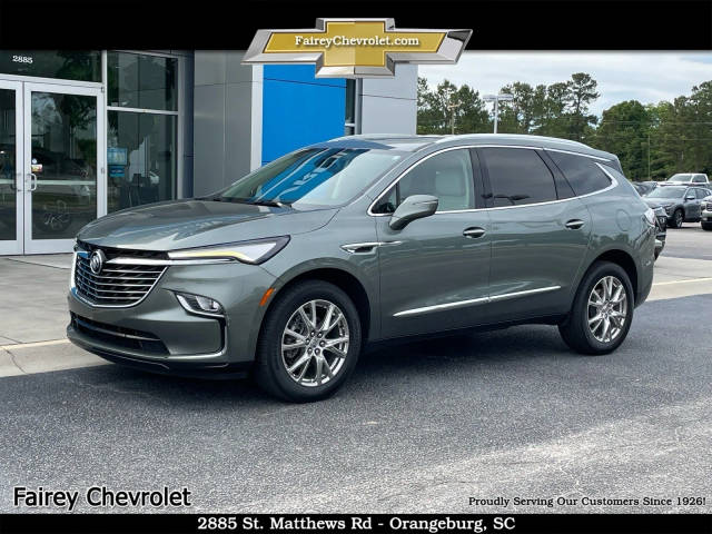 2023 Buick Enclave Essence FWD photo