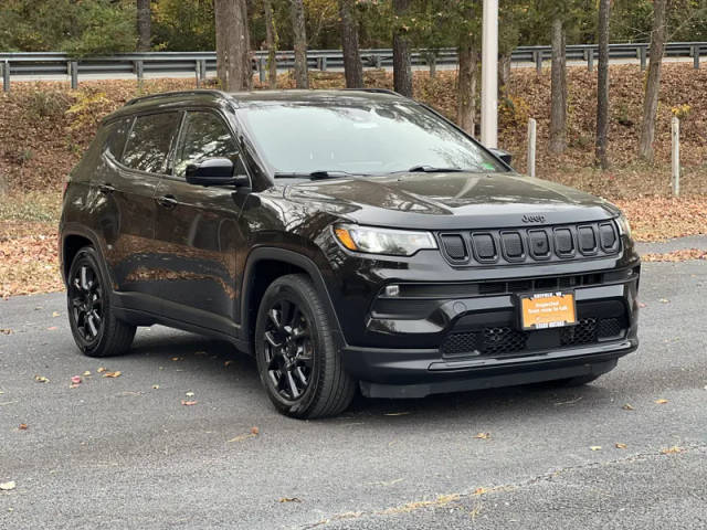 2022 Jeep Compass Altitude FWD photo