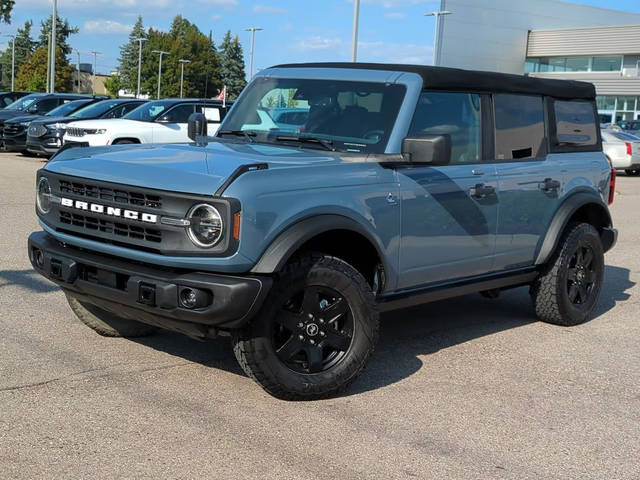 2023 Ford Bronco 4 Door Black Diamond 4WD photo
