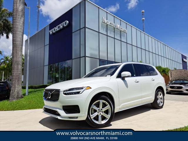 2023 Volvo XC90 Core AWD photo