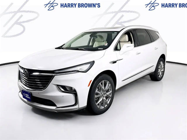 2023 Buick Enclave Essence AWD photo