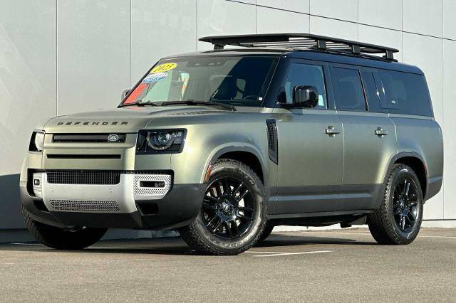 2023 Land Rover Defender 130 SE 4WD photo