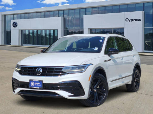2023 Volkswagen Tiguan SE R-Line Black FWD photo