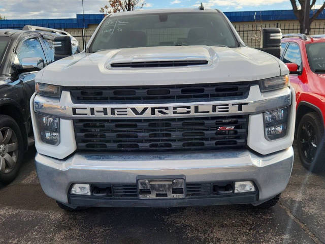 2022 Chevrolet Silverado 3500HD LT 4WD photo