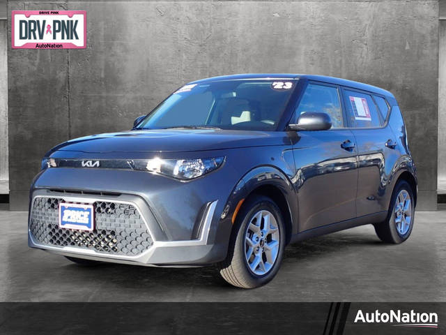 2023 Kia Soul LX FWD photo