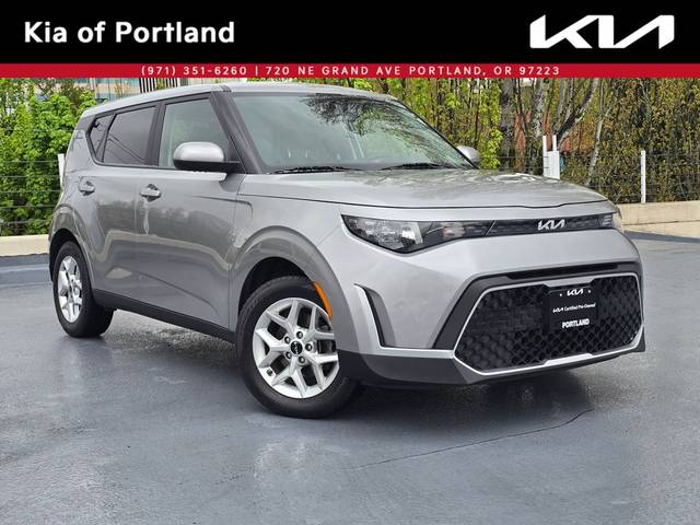 2023 Kia Soul LX FWD photo