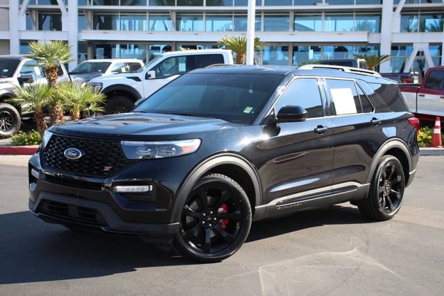 2022 Ford Explorer ST RWD photo