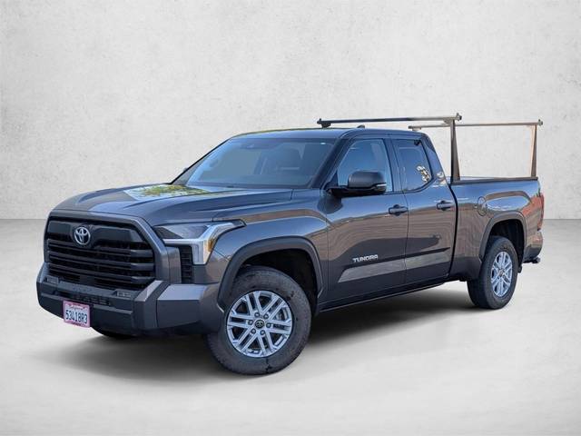 2023 Toyota Tundra SR5 4WD photo