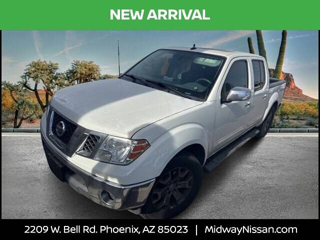 2019 Nissan Frontier SL RWD photo