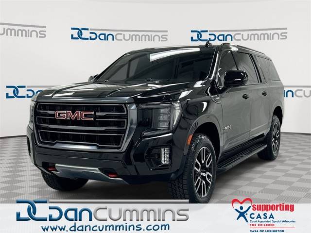 2023 GMC Yukon XL AT4 4WD photo