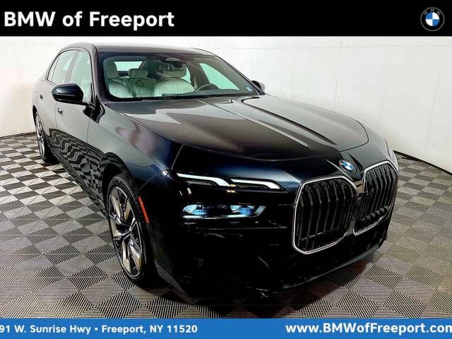 2023 BMW 7 Series 740i RWD photo