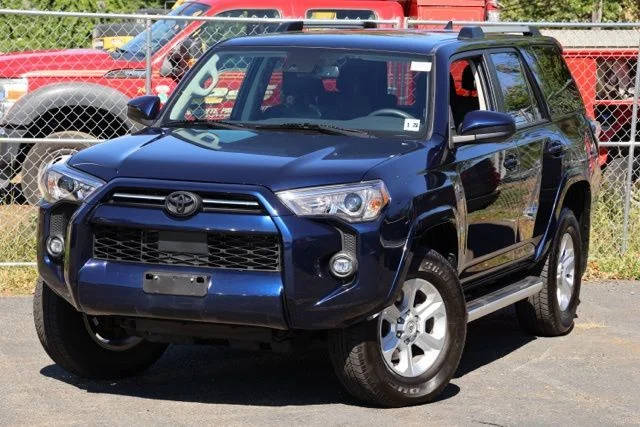 2023 Toyota 4Runner SR5 4WD photo