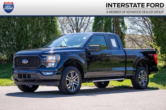 2023 Ford F-150 XL 4WD photo