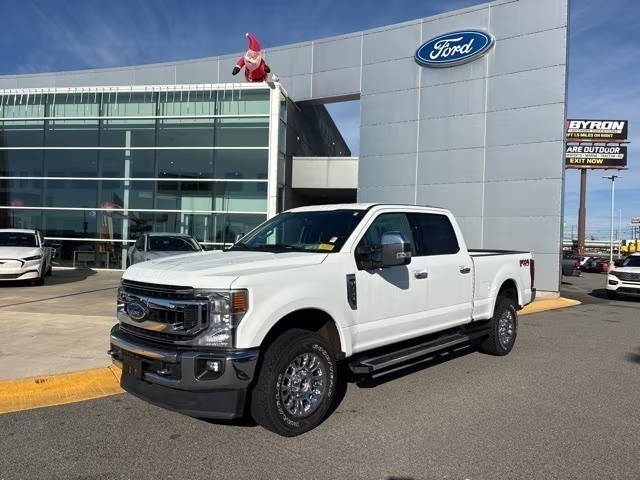 2022 Ford F-250 Super Duty XLT 4WD photo