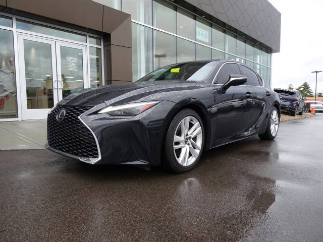 2023 Lexus IS IS 300 RWD photo