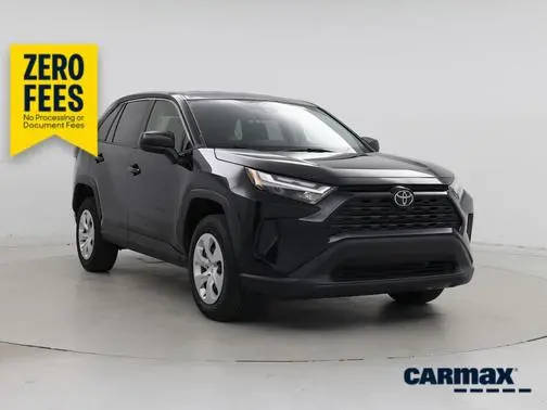 2023 Toyota RAV4 LE FWD photo