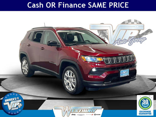 2022 Jeep Compass Latitude Lux 4WD photo