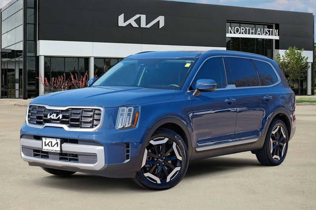 2023 Kia Telluride S AWD photo