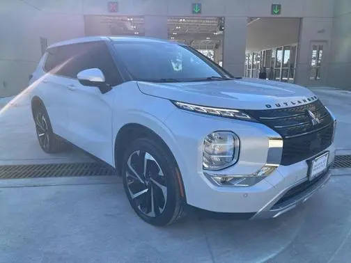 2023 Mitsubishi Outlander SE FWD photo
