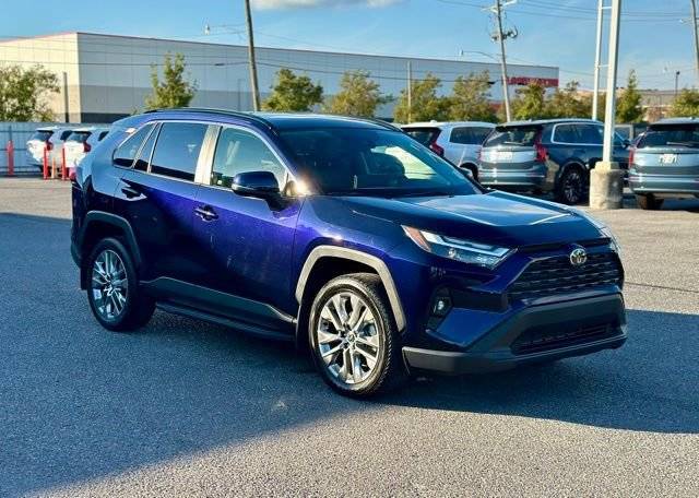 2023 Toyota RAV4 XLE Premium FWD photo