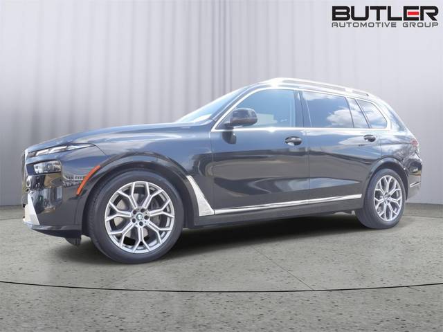 2023 BMW X7 xDrive40i AWD photo