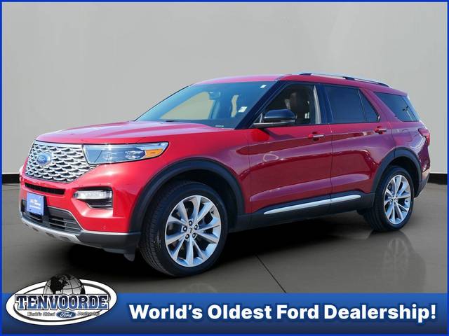 2023 Ford Explorer Platinum 4WD photo