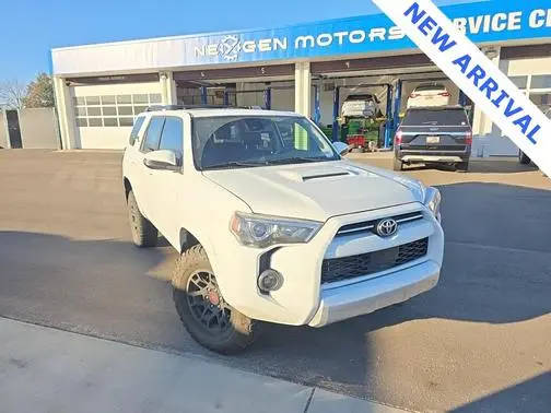 2023 Toyota 4Runner TRD Off Road Premium 4WD photo