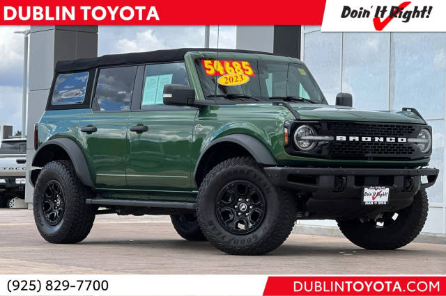 2023 Ford Bronco 4 Door Wildtrak 4WD photo