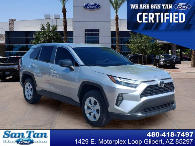 2023 Toyota RAV4 LE FWD photo