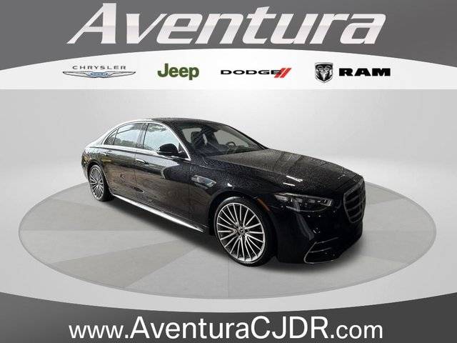 2023 Mercedes-Benz S-Class S 580 AWD photo