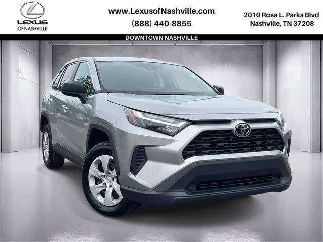 2023 Toyota RAV4 LE FWD photo