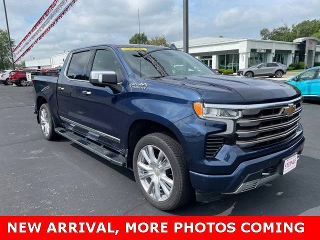 2022 Chevrolet Silverado 1500 High Country 4WD photo