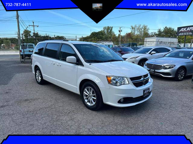 2020 Dodge Grand Caravan SXT FWD photo