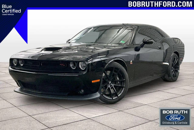 2022 Dodge Challenger R/T Scat Pack RWD photo