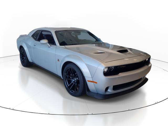 2022 Dodge Challenger R/T Scat Pack Widebody RWD photo