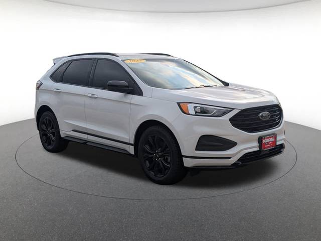 2022 Ford Edge SE AWD photo