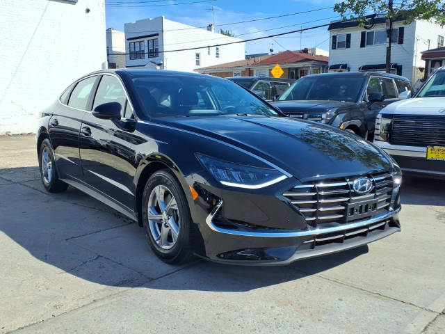 2023 Hyundai Sonata SE FWD photo