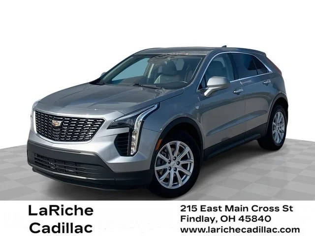 2023 Cadillac XT4 AWD Luxury AWD photo