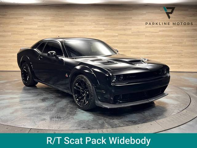 2022 Dodge Challenger R/T Scat Pack Widebody RWD photo