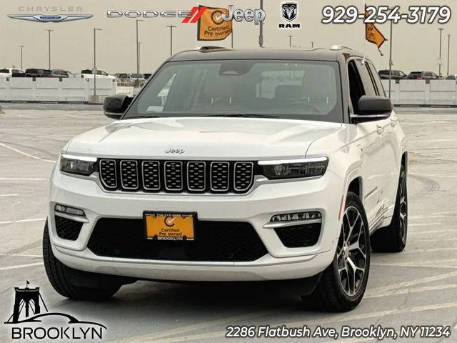 2022 Jeep Grand Cherokee Summit Reserve 4WD photo