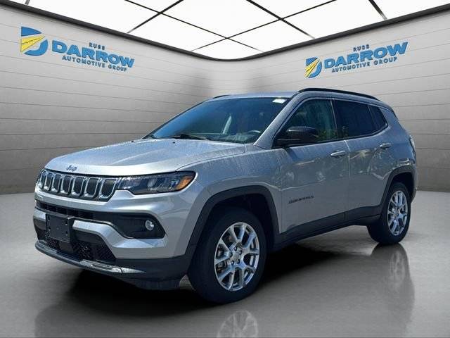 2022 Jeep Compass Latitude Lux 4WD photo