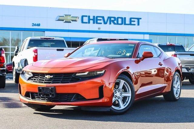 2023 Chevrolet Camaro 1LT RWD photo