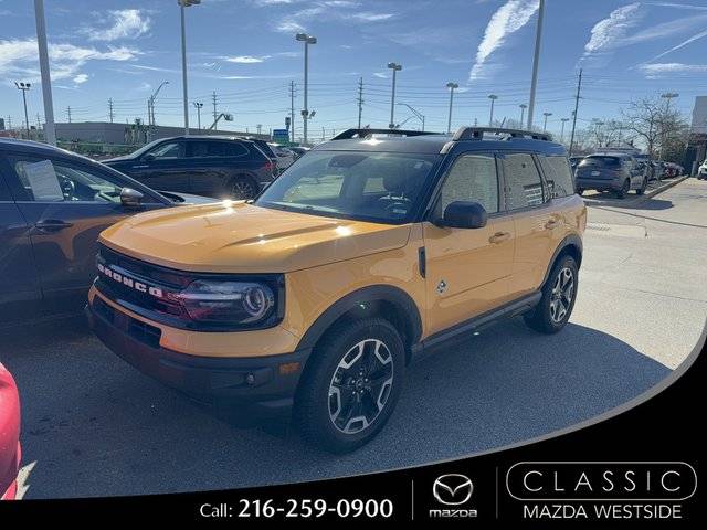 2023 Ford Bronco Sport Outer Banks 4WD photo