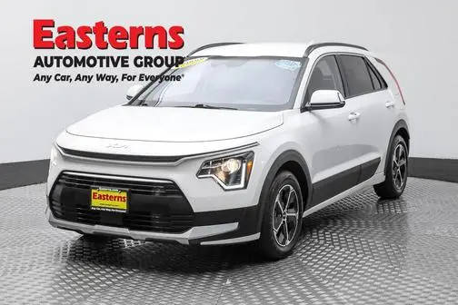 2023 Kia Niro EX FWD photo