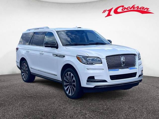 2022 Lincoln Navigator Reserve 4WD photo
