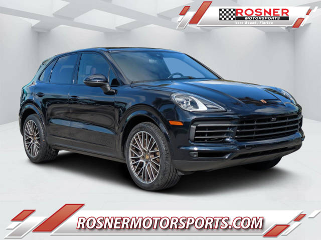 2023 Porsche Cayenne Platinum Edition AWD photo