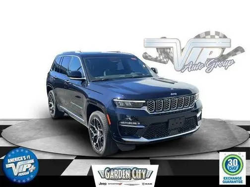 2022 Jeep Grand Cherokee Summit Reserve 4WD photo