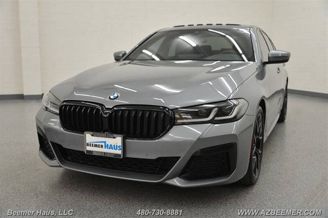 2023 BMW 5 Series 530i RWD photo