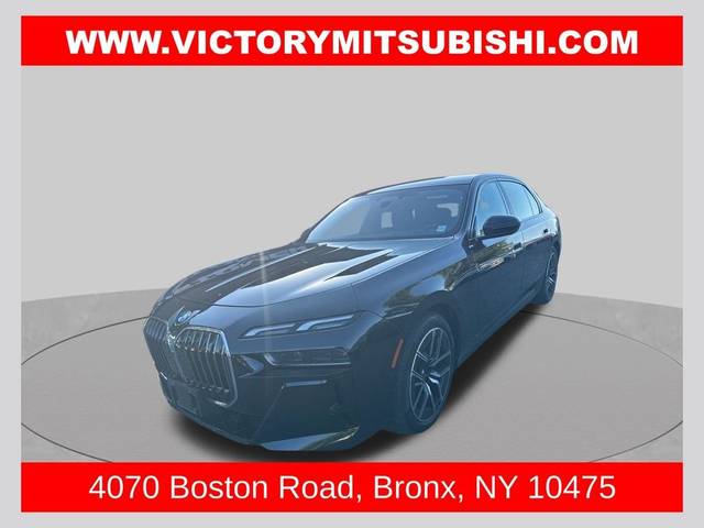 2023 BMW 7 Series 760i xDrive AWD photo